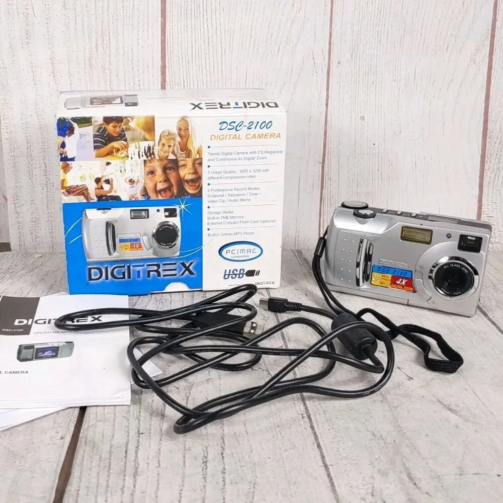 DIGITREX Model DSC-2100 - 2.1 MP Digital Camera w/ Box + Case - TESTED WORKING